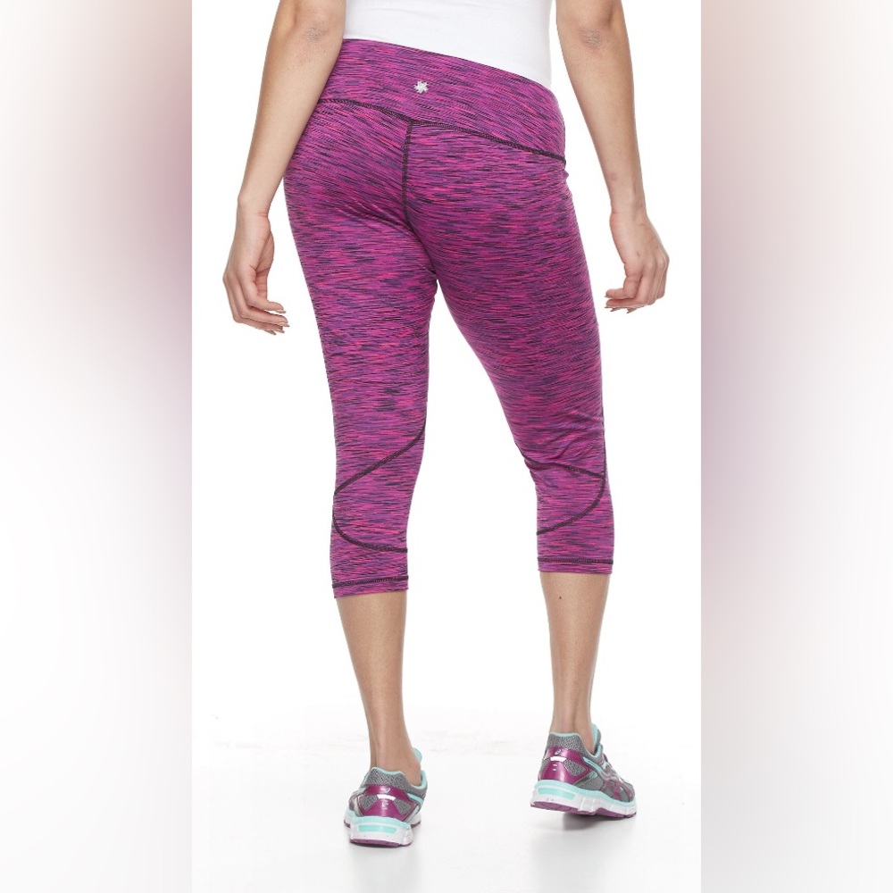 NWT Tek Gear DryTEK Mid Rise Capris Pink Purple Black Activewear Leggings Size S - Picture 3 of 9
